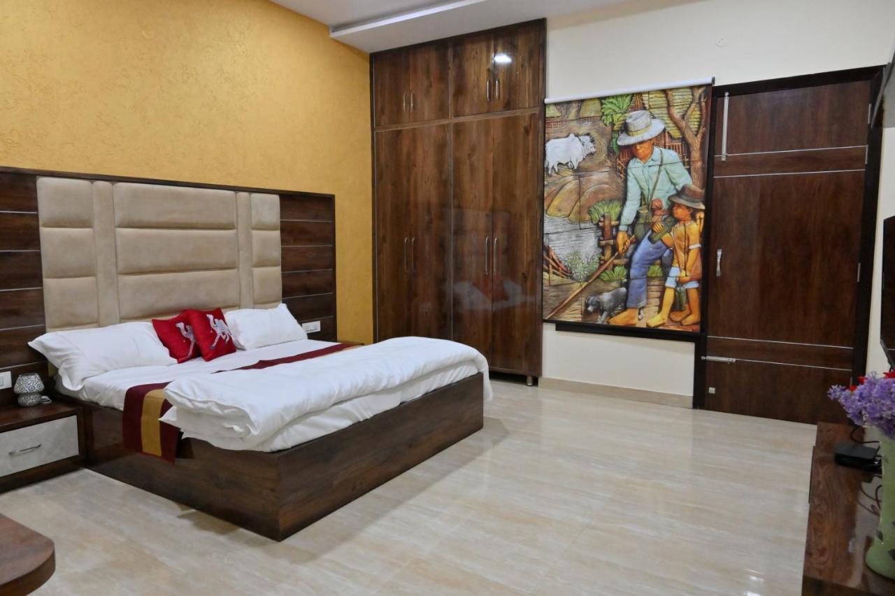 Ideal Home Stay Amritsar Exteriör bild