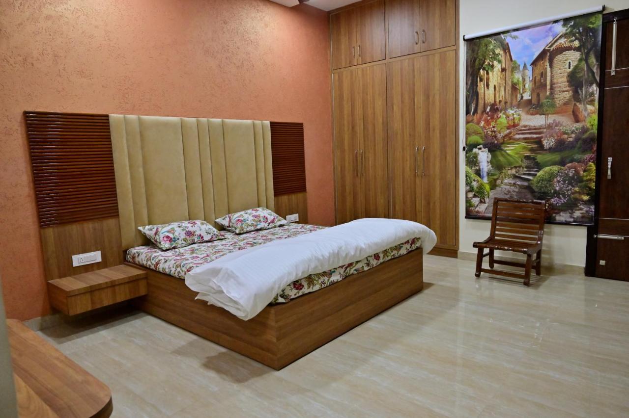 Ideal Home Stay Amritsar Exteriör bild