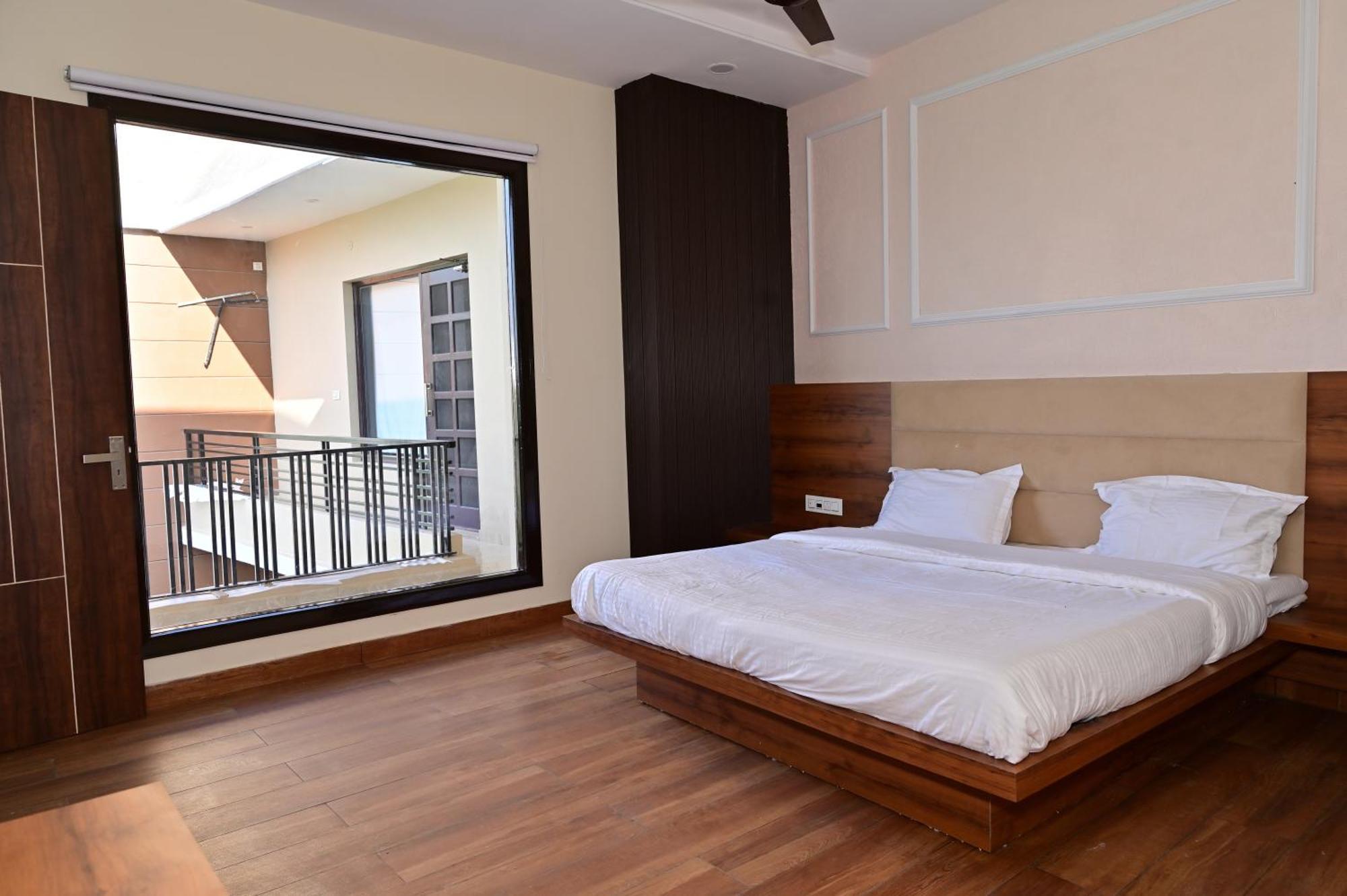 Ideal Home Stay Amritsar Rum bild