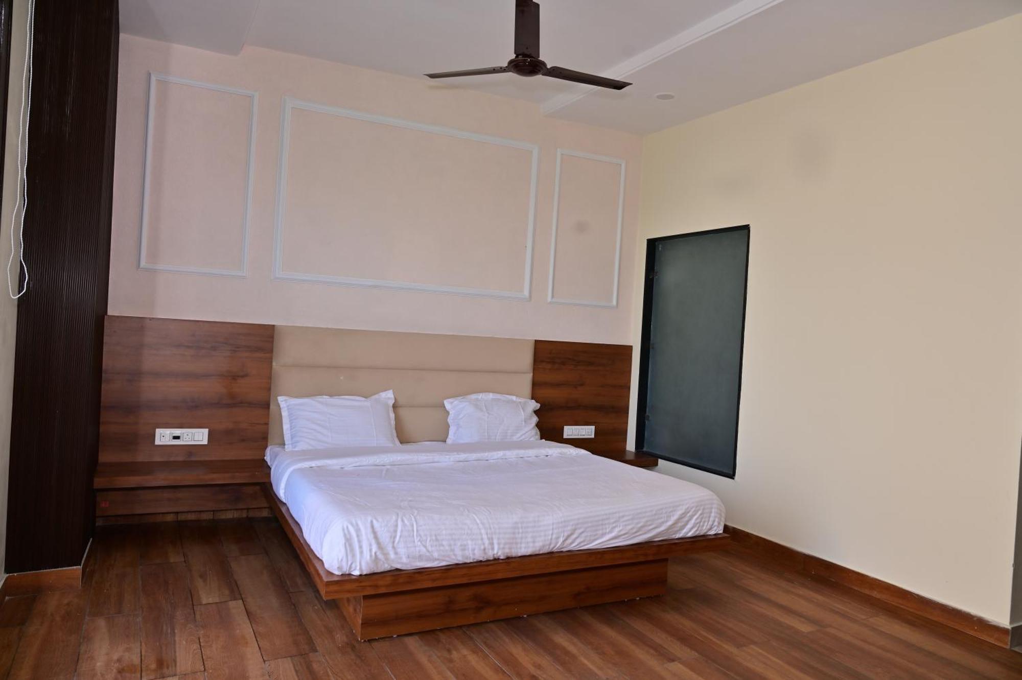 Ideal Home Stay Amritsar Rum bild